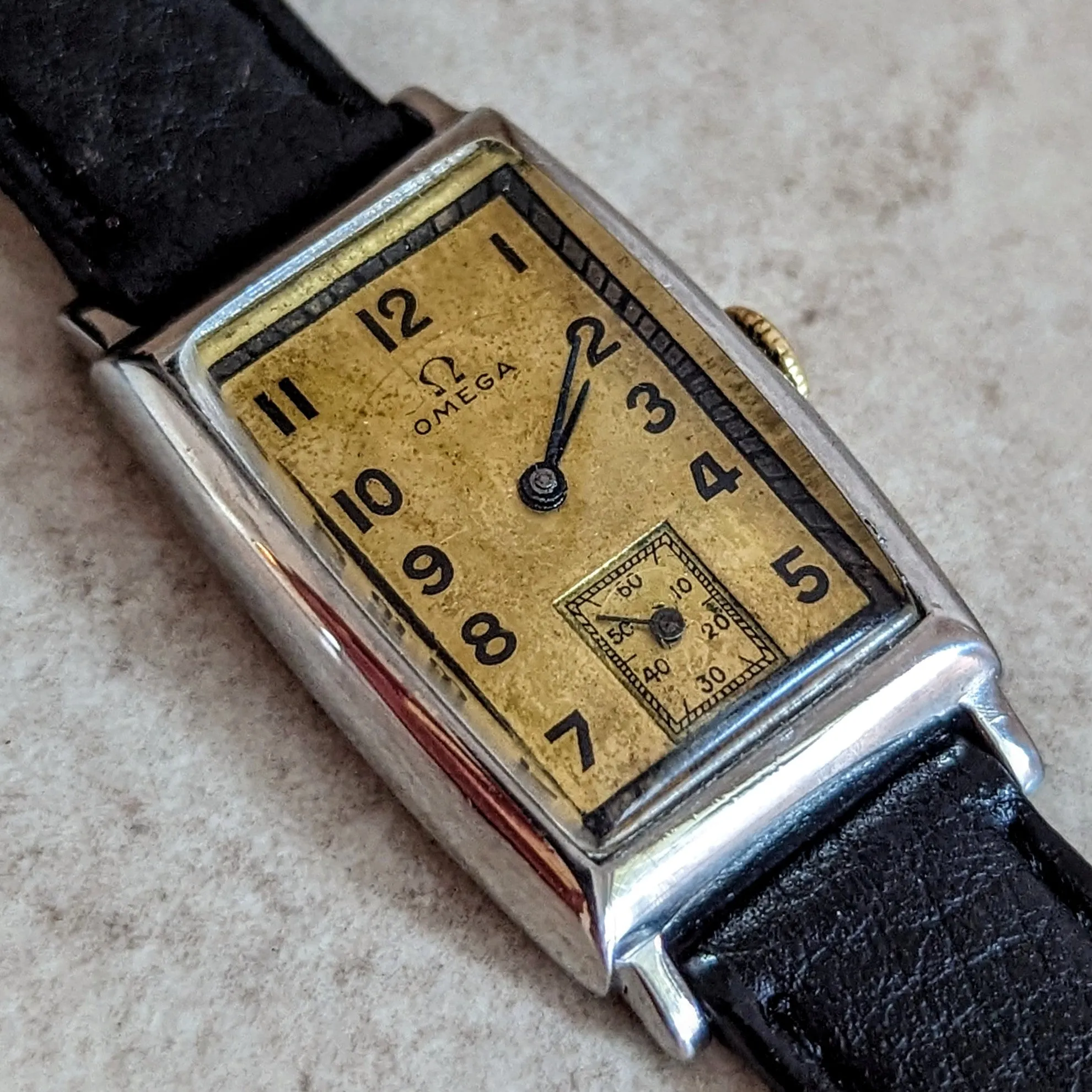 1934 OMEGA Art Deco Wristwatch Cal. T17 15 Jewels Tank Case ALL S.S. Vintage Watch