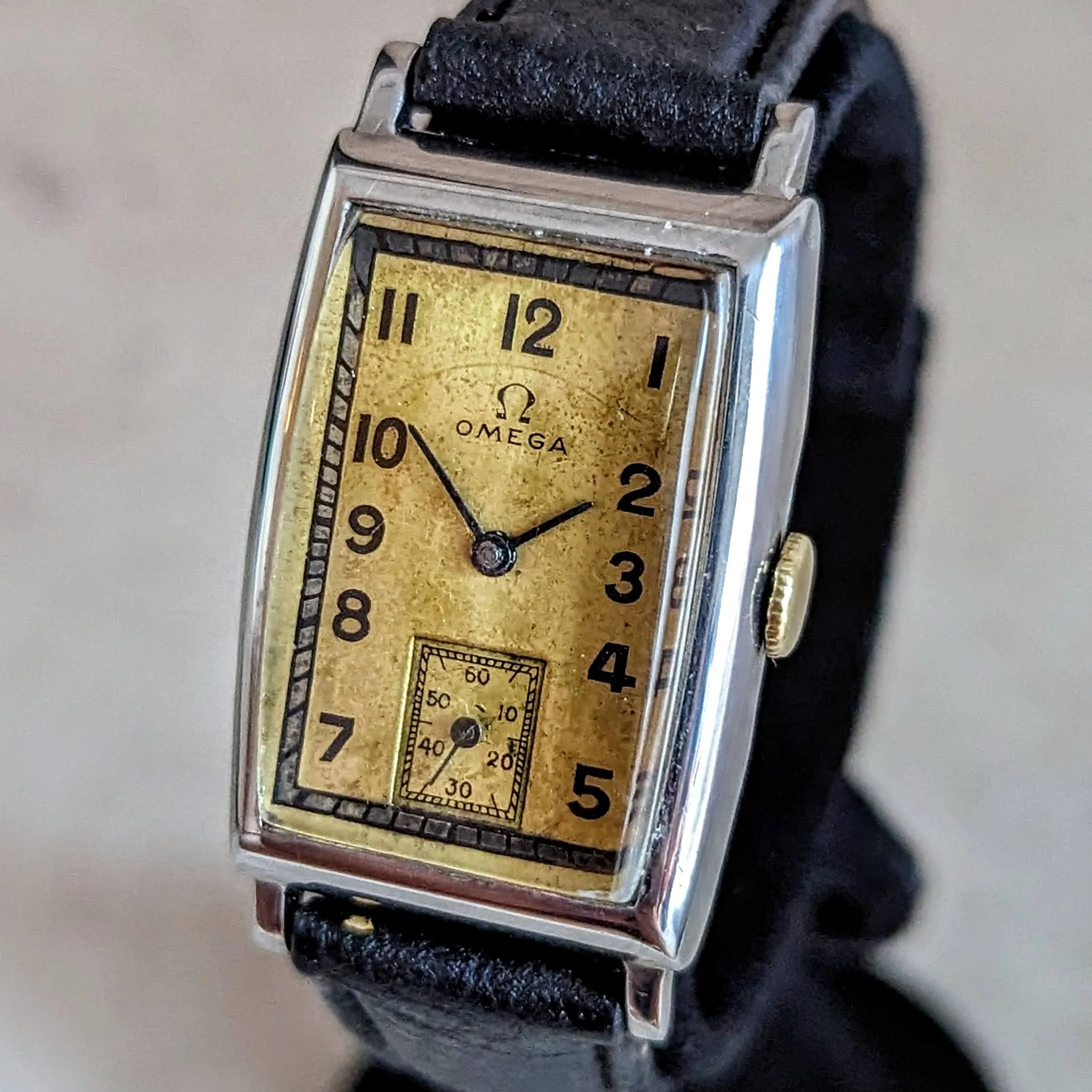 1934 OMEGA Art Deco Wristwatch Cal. T17 15 Jewels Tank Case ALL S.S. Vintage Watch