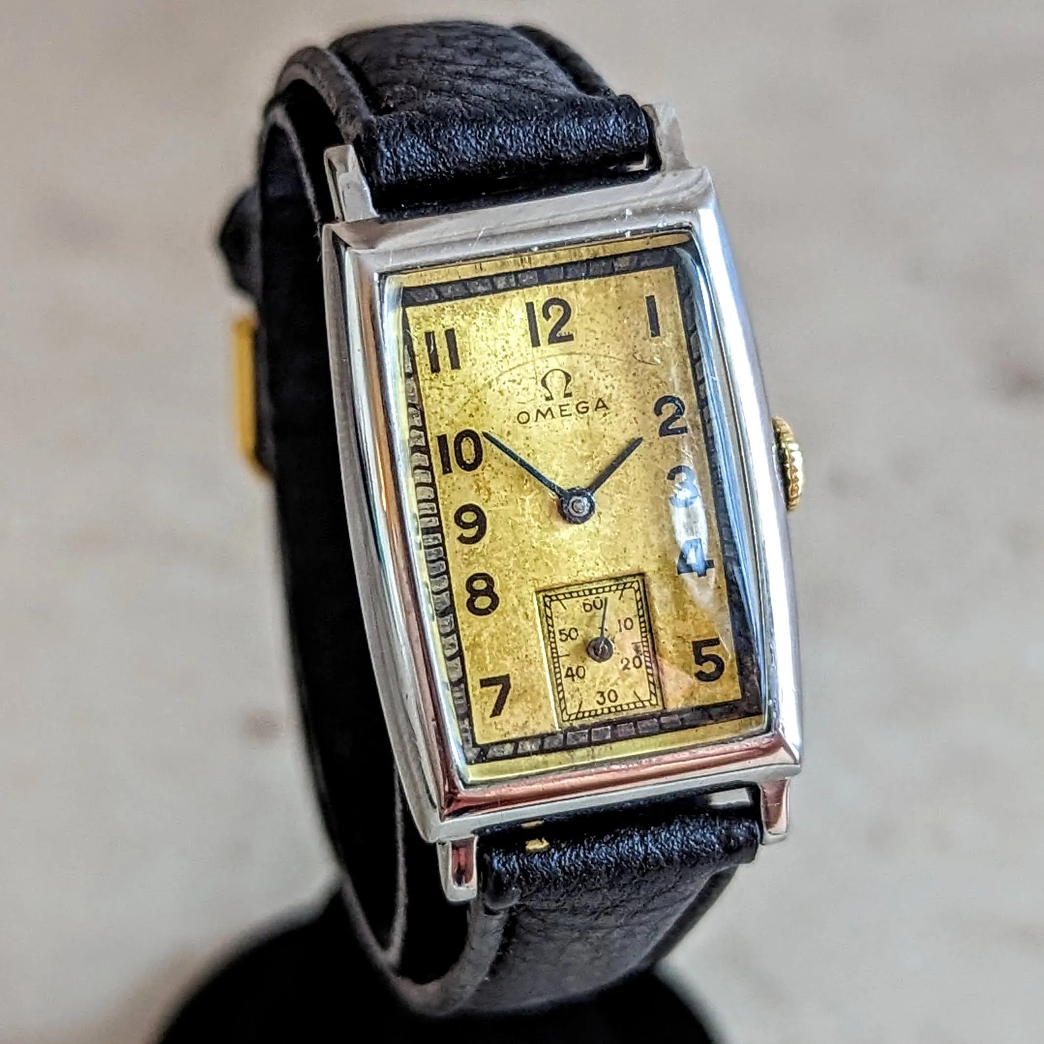 1934 OMEGA Art Deco Wristwatch Cal. T17 15 Jewels Tank Case ALL S.S. Vintage Watch