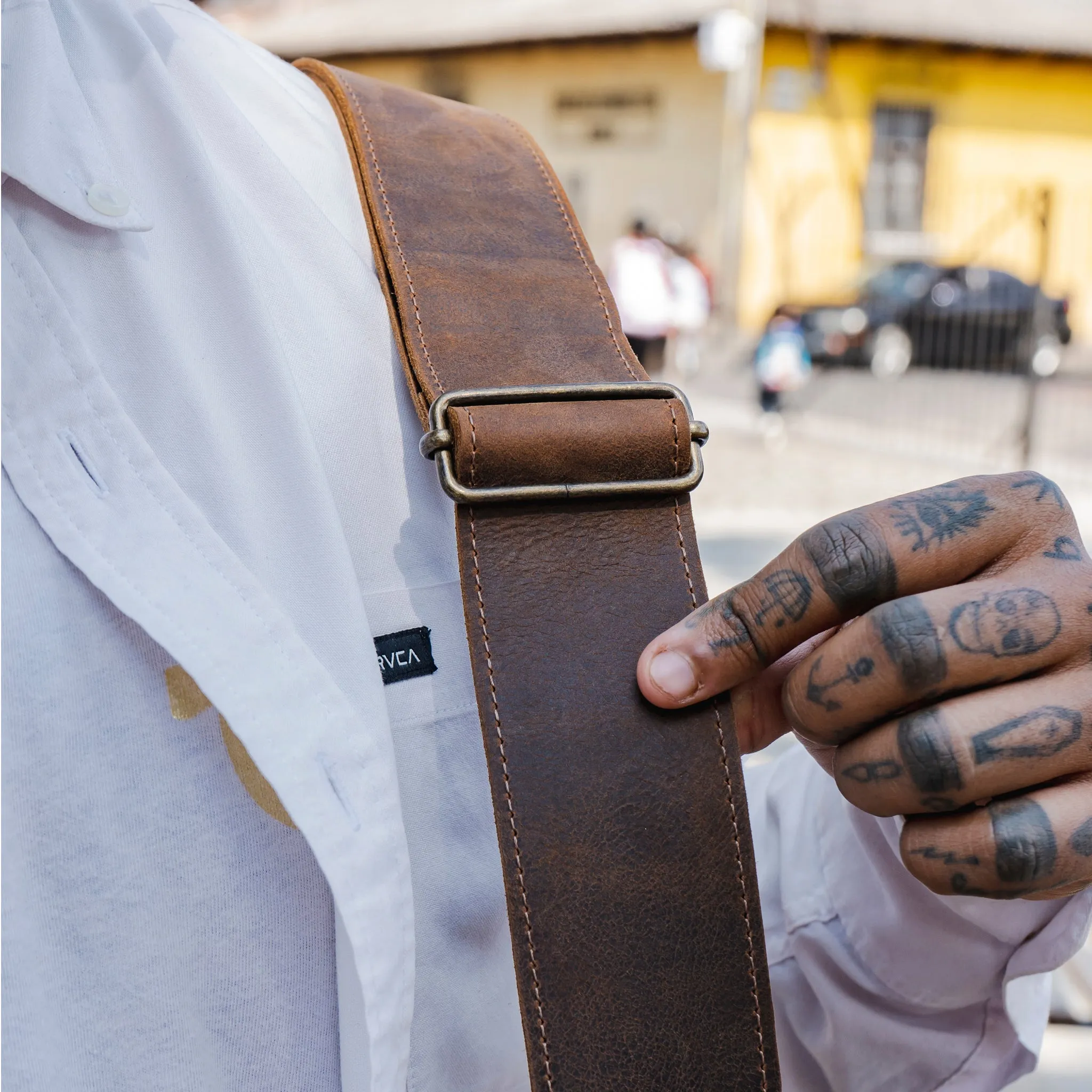ADJUSTABLE WIDE STRAP - FULL LEATHER - CHESTNUT