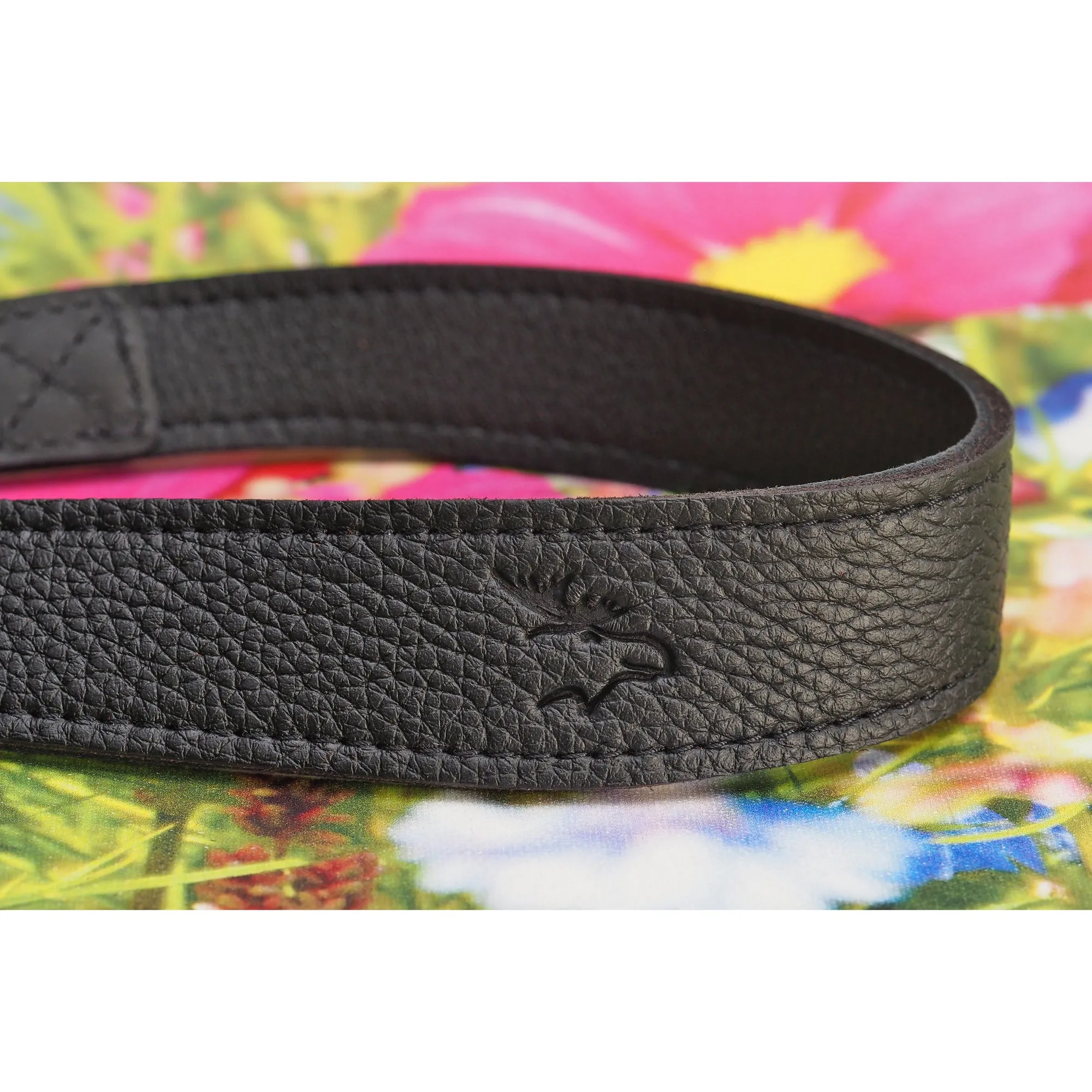 EDDYCAM Elk Leather Neck Strap, 35mm Wide, Black/Black with Black Stitching