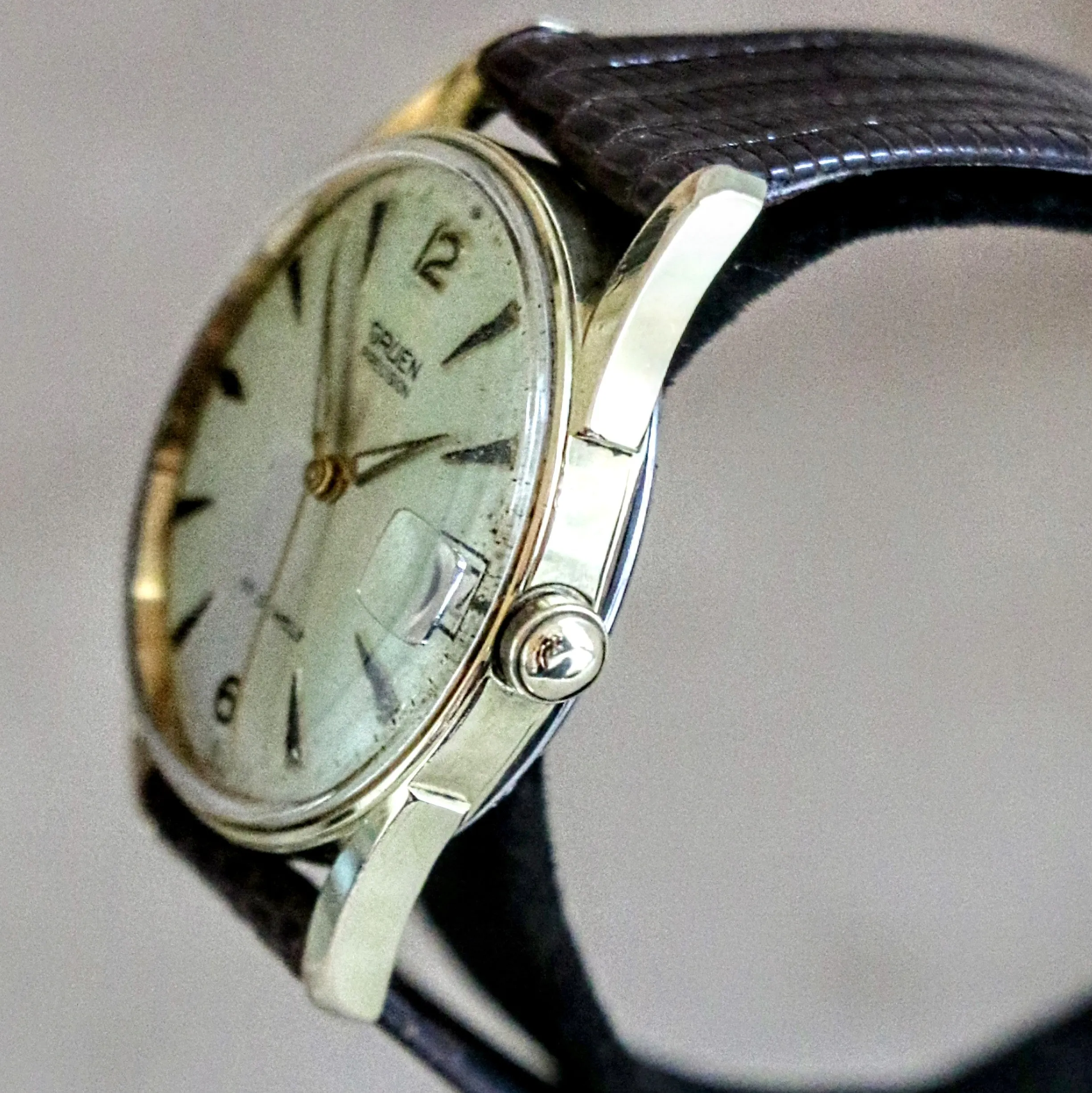 GRUEN Precision Wristwatch Sweep Second Cal. N510CA 17 Jewels Vintage Watch