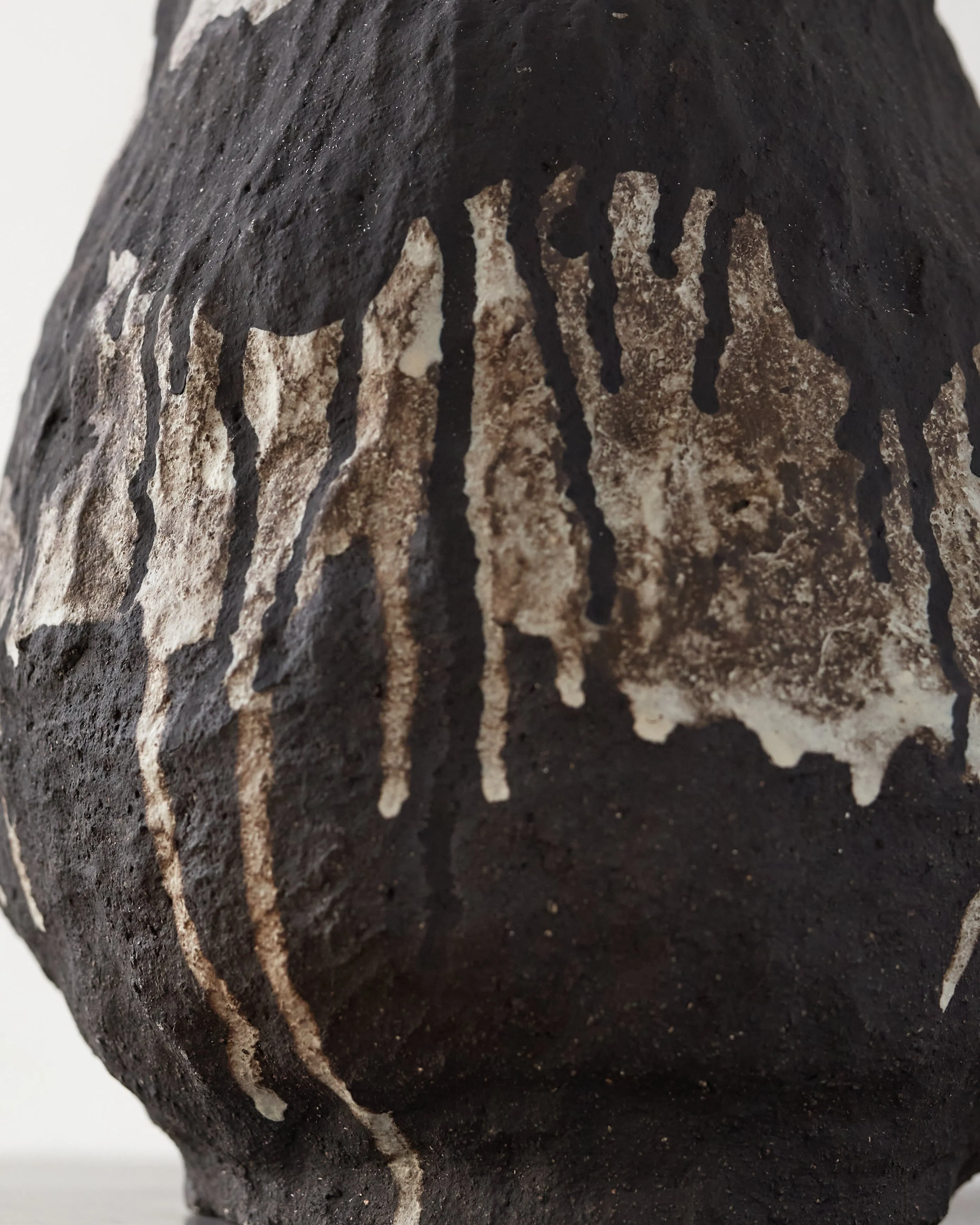 Jojo Corväiá Carved Ceramic Vase, V-1139