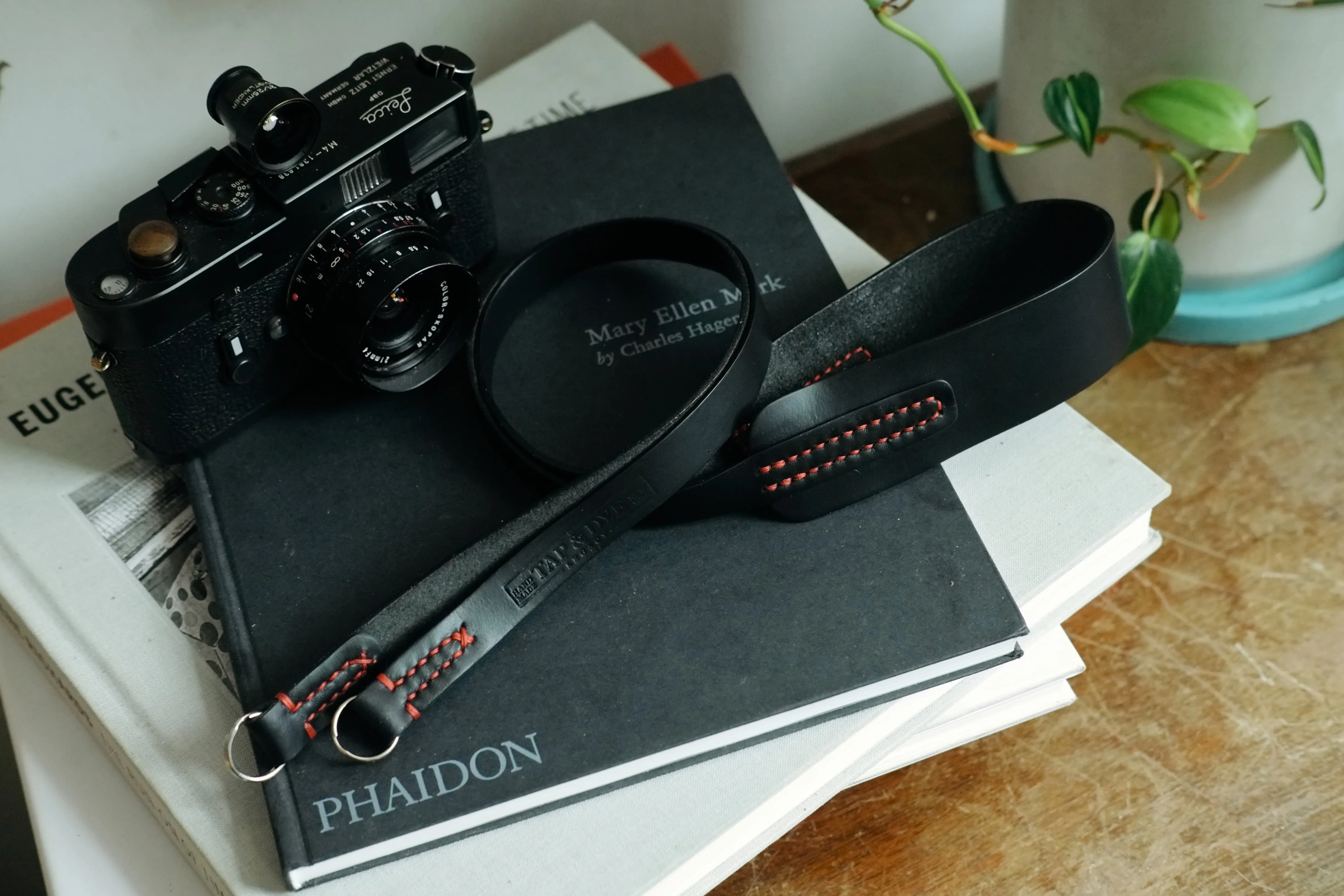 L E G A C Y classic wide camera strap - Nero