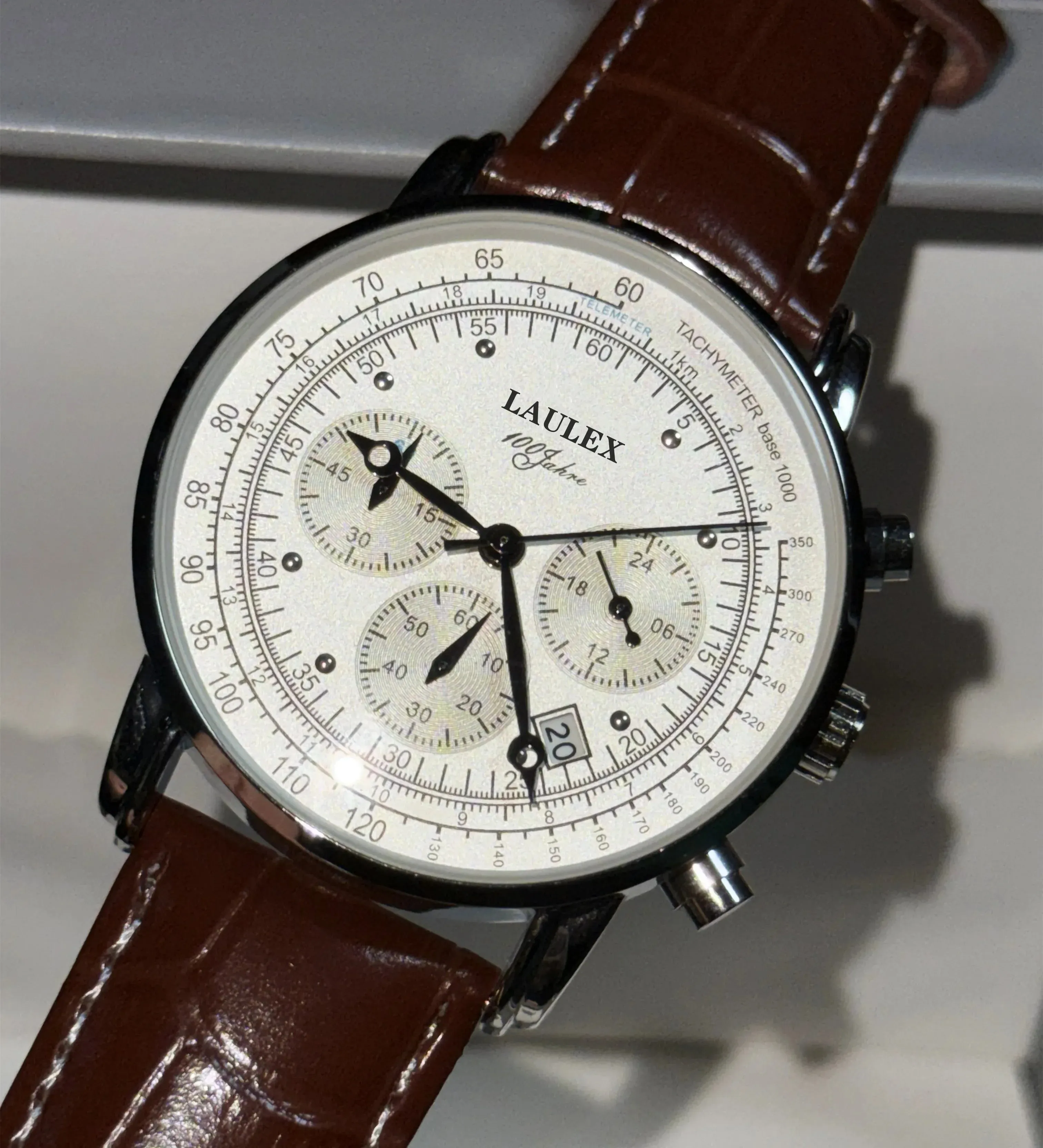 LauLex Airship Retro Men's Watch 2025