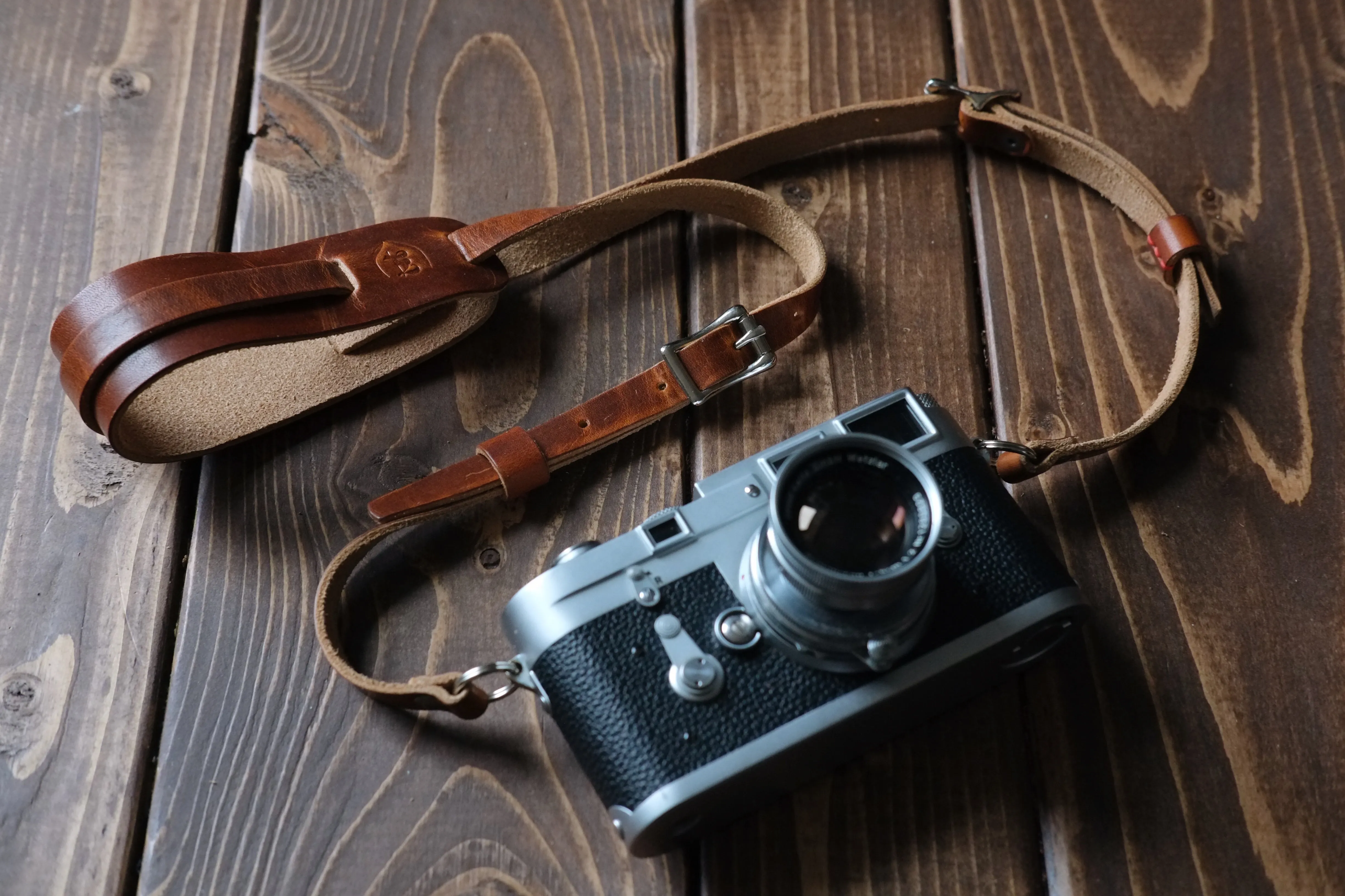 LEGACY Adjustable camera strap