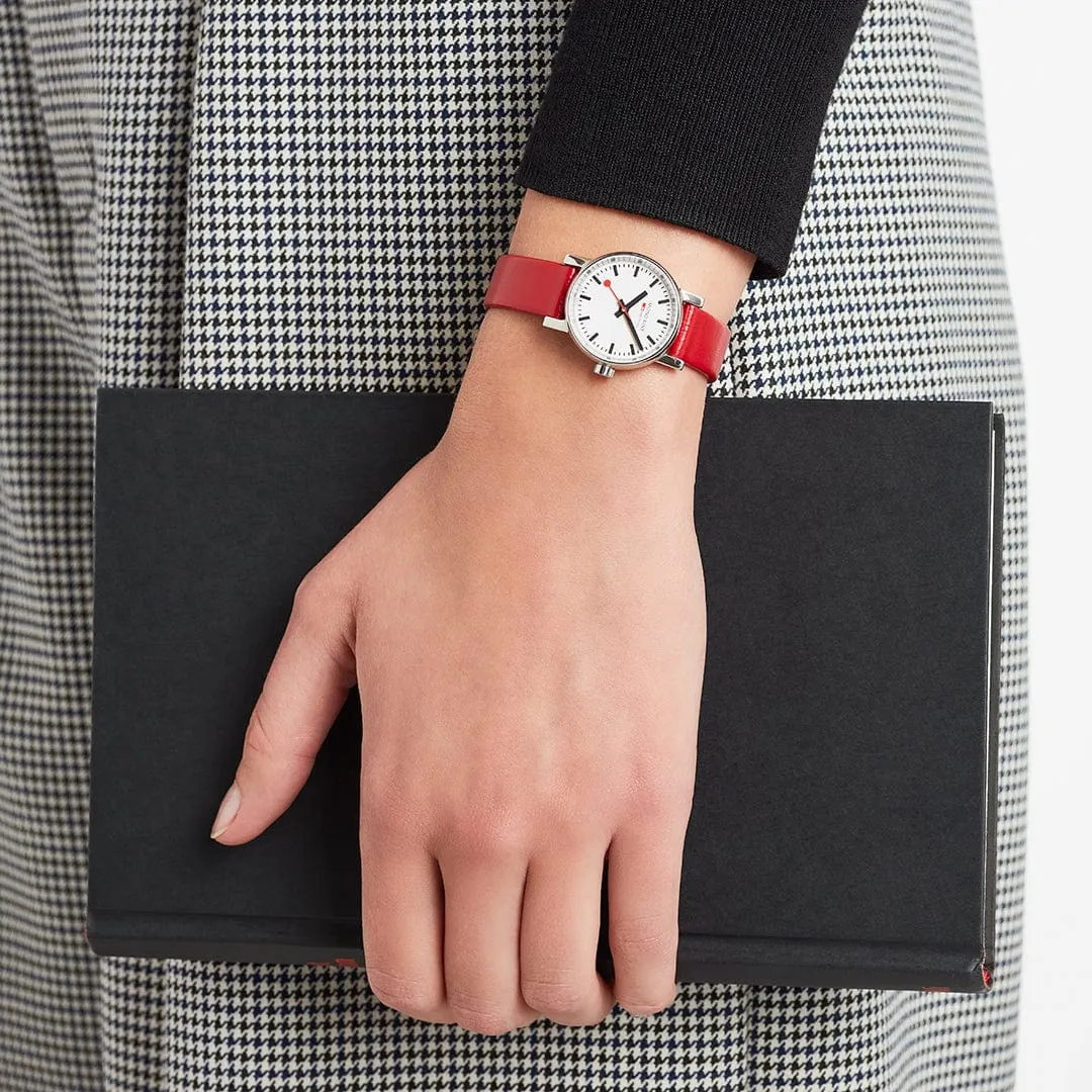 MONDAINE RED VEGAN GRAPE LEATHER, 26 MM MSE.26110.LCV EVO2 PETITE