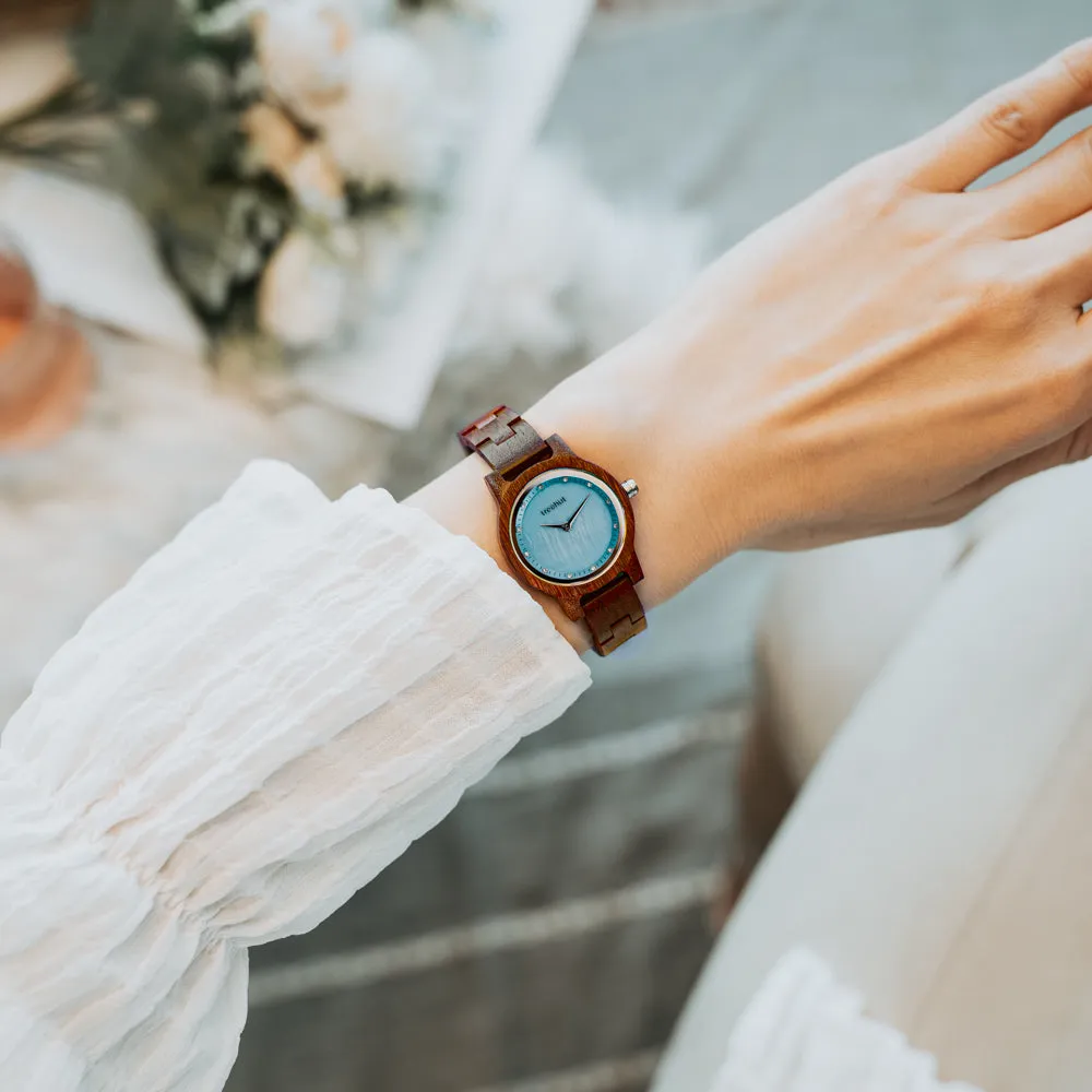 Pearl Petite Walnut Sky
