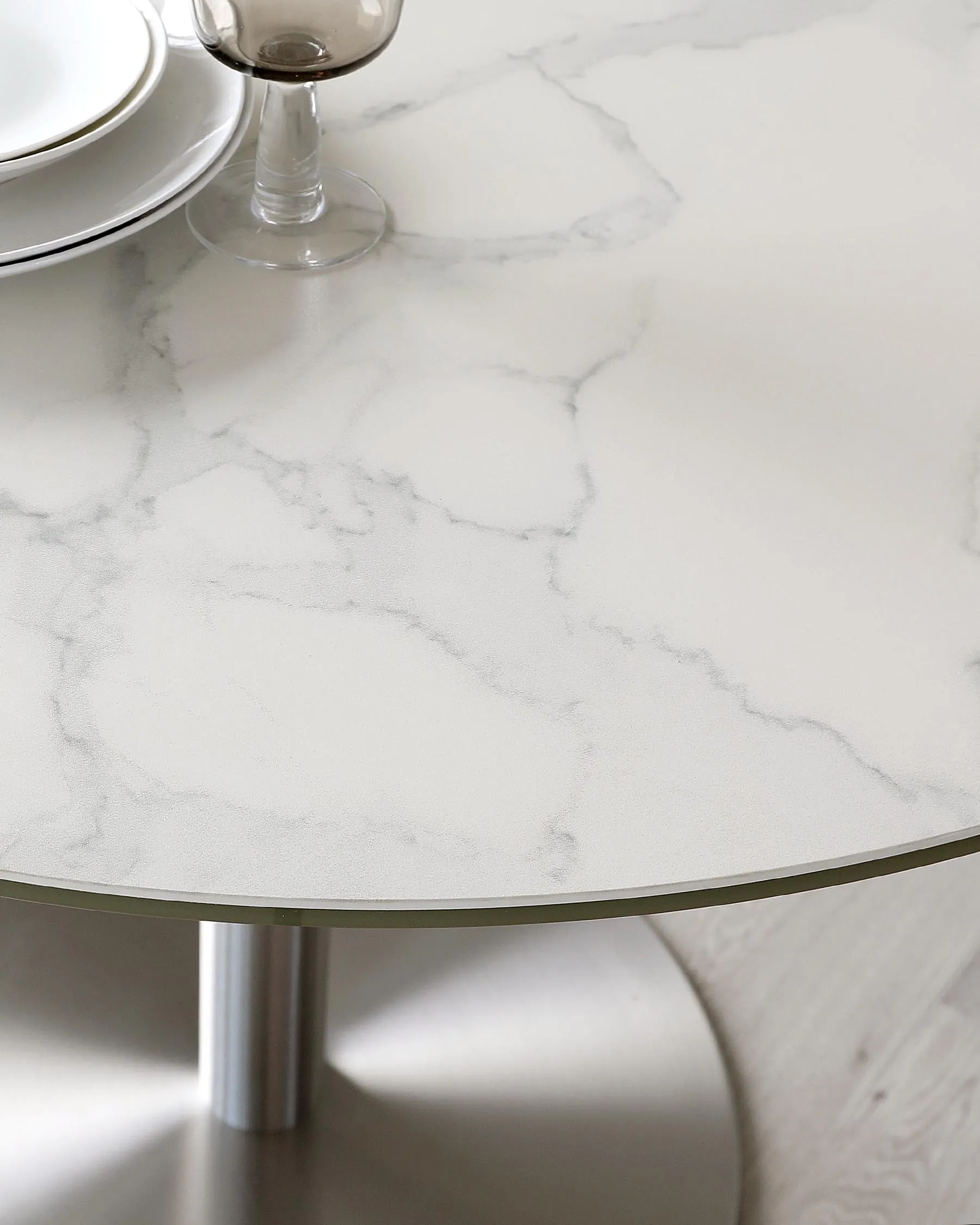 Romeo White Marbled Ceramic and Stainless Steel Pedestal 4 Seater Table
