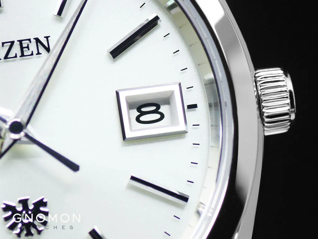 The Citizen Eco-Drive Sunray Silver Ref. AQ4080-52A