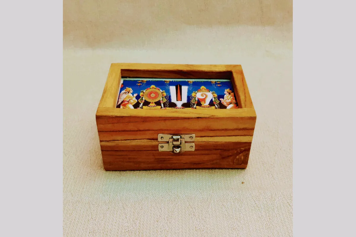 Wooden Thiruman Box